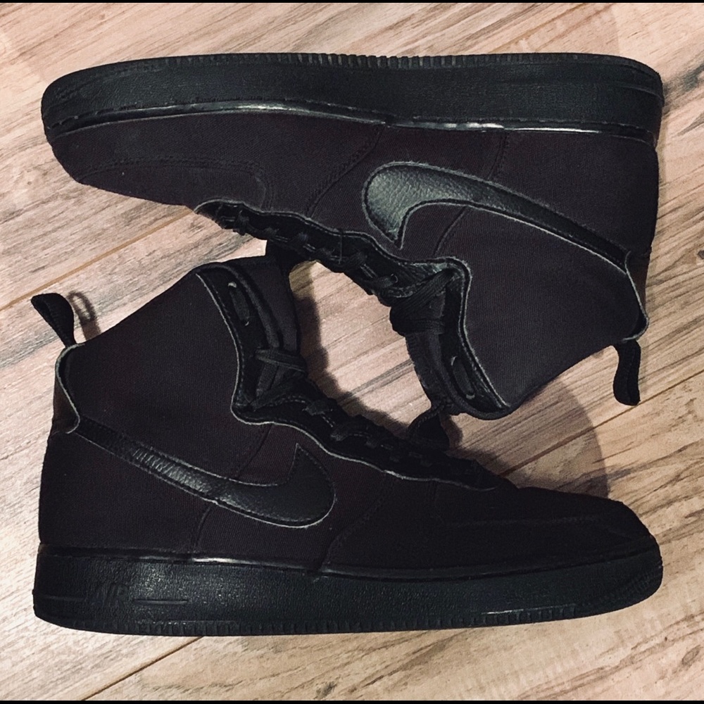 Men’s Black Air Force 1 Hi Top